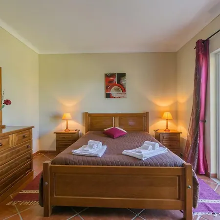 Villa Casa Amendoeira