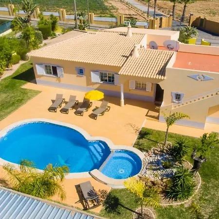 Casa Amendoeira