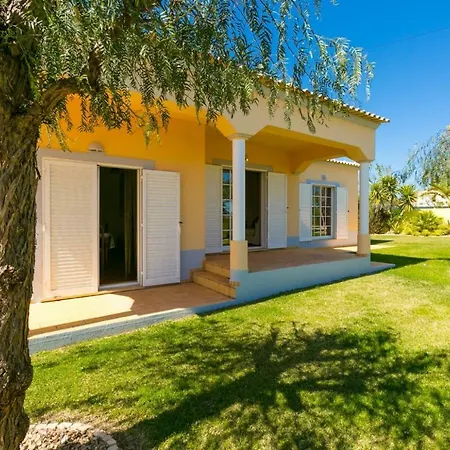 Villa Casa Amendoeira *